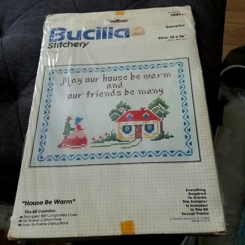 Bucilla Stitchery House Be Warm Friends Be Many Kit